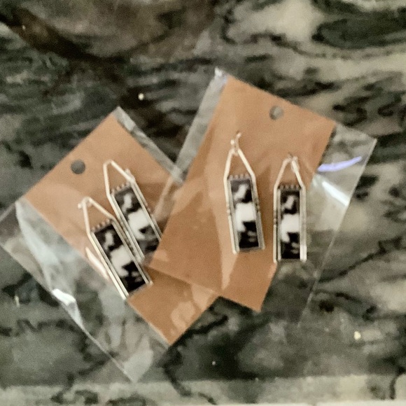 Art Deco Black&White Mosaic Rectangle Earrings NWT - Picture 6 of 7